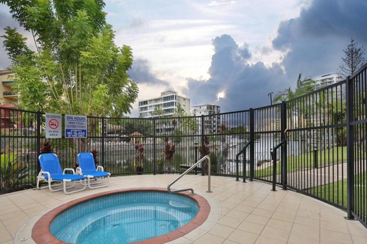K Resort Surfers Paradise Apartments Gold Coast Exterior foto